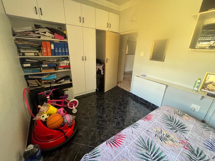 4 Bedroom Property for Sale in Regents Park Gauteng