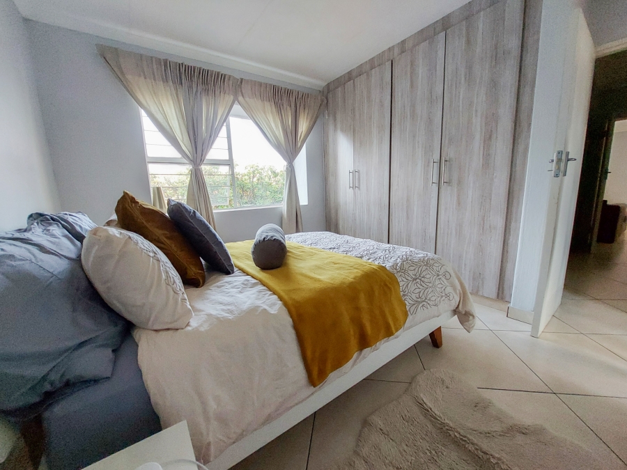 To Let 2 Bedroom Property for Rent in Fairland Gauteng