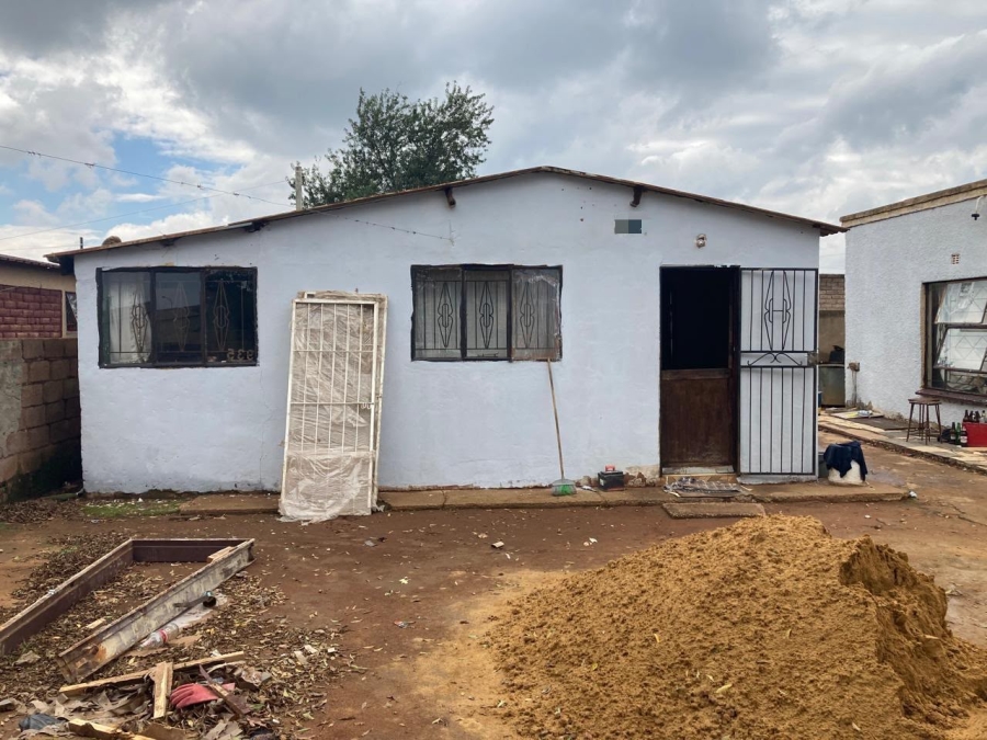 2 Bedroom Property for Sale in Simunye Gauteng