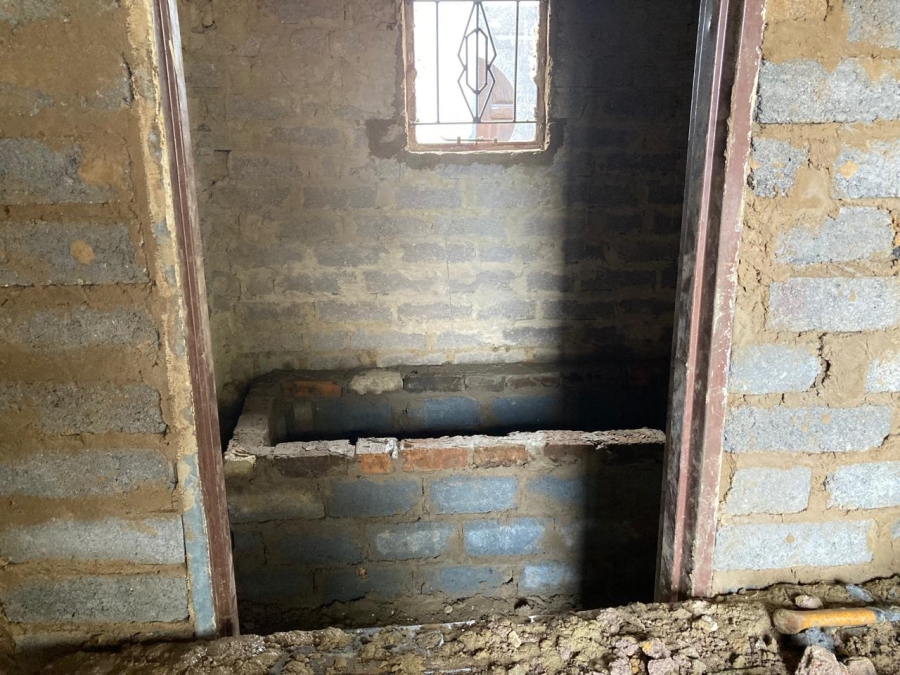 2 Bedroom Property for Sale in Simunye Gauteng