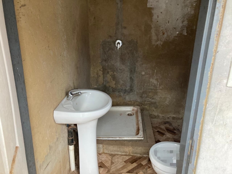 2 Bedroom Property for Sale in Simunye Gauteng