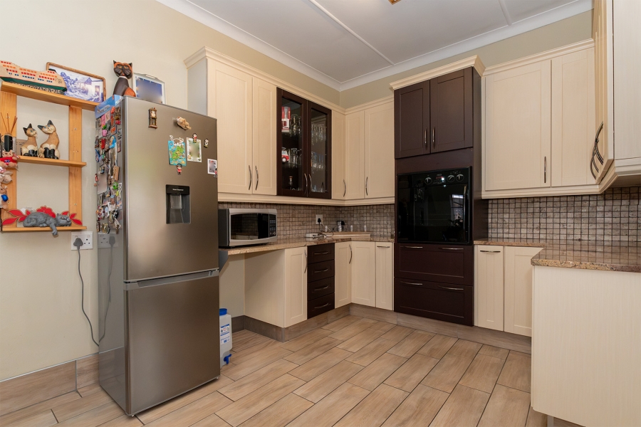 4 Bedroom Property for Sale in Parkrand Gauteng