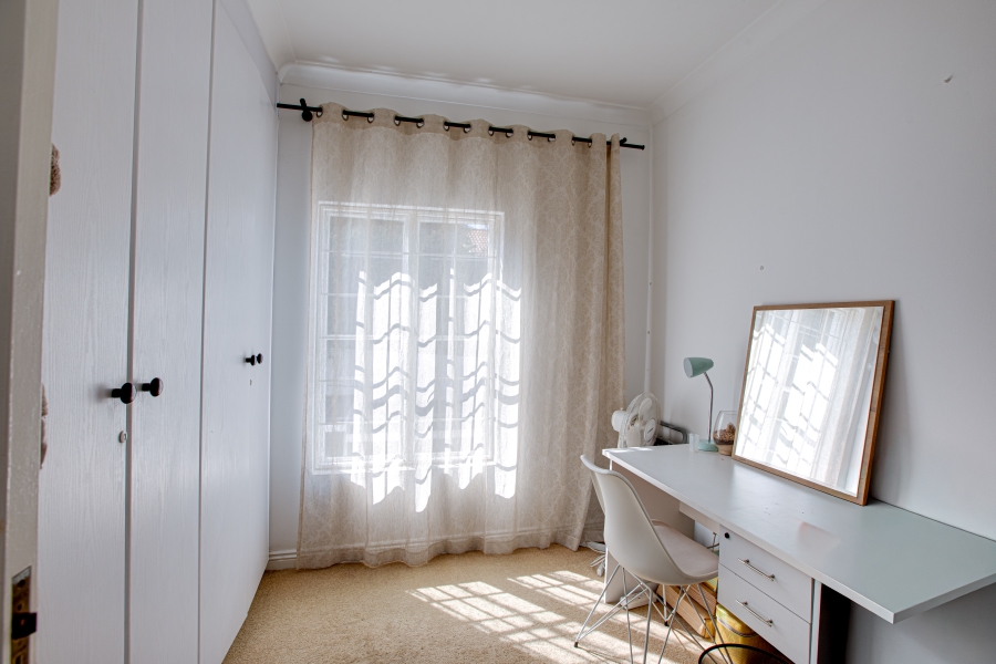 To Let 2 Bedroom Property for Rent in Dunkeld West Gauteng