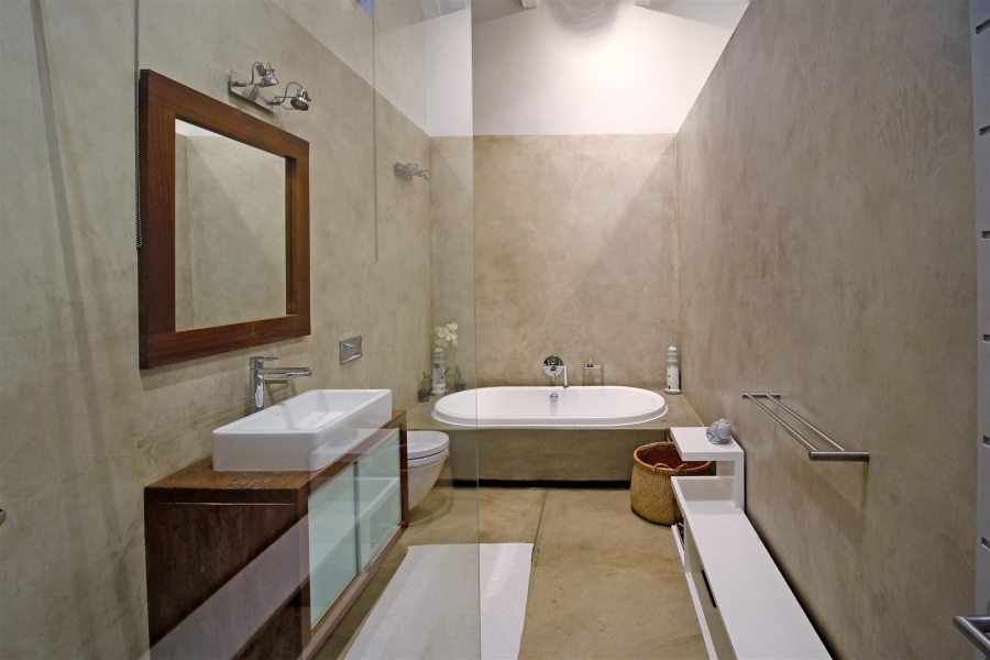 6 Bedroom Property for Sale in Benmore Gardens Gauteng