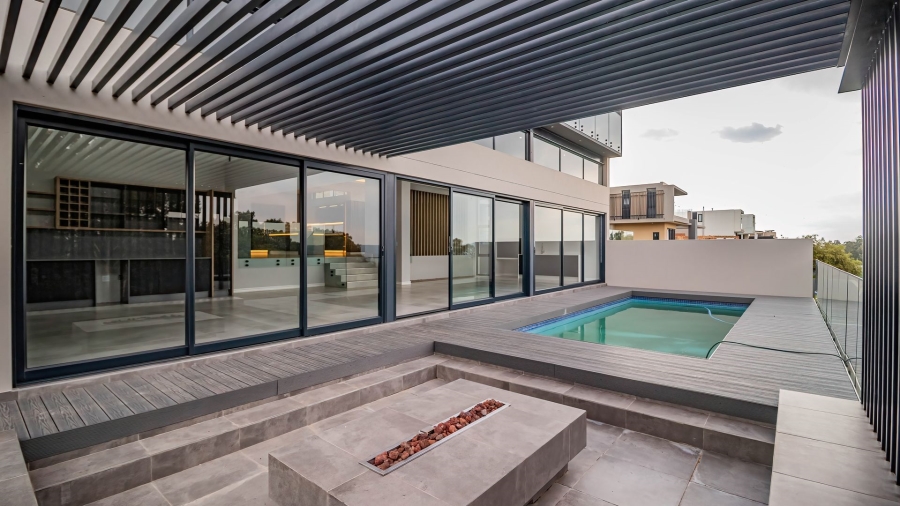 5 Bedroom Property for Sale in Eye of Africa Gauteng