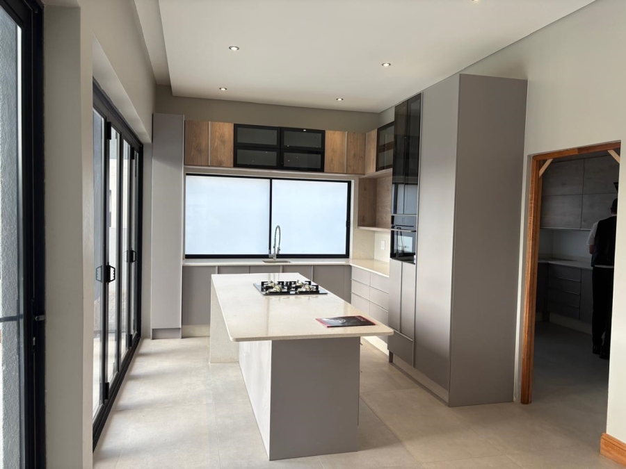 4 Bedroom Property for Sale in Eye of Africa Gauteng