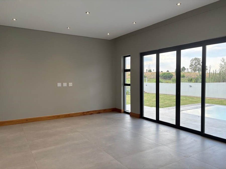 4 Bedroom Property for Sale in Eye of Africa Gauteng