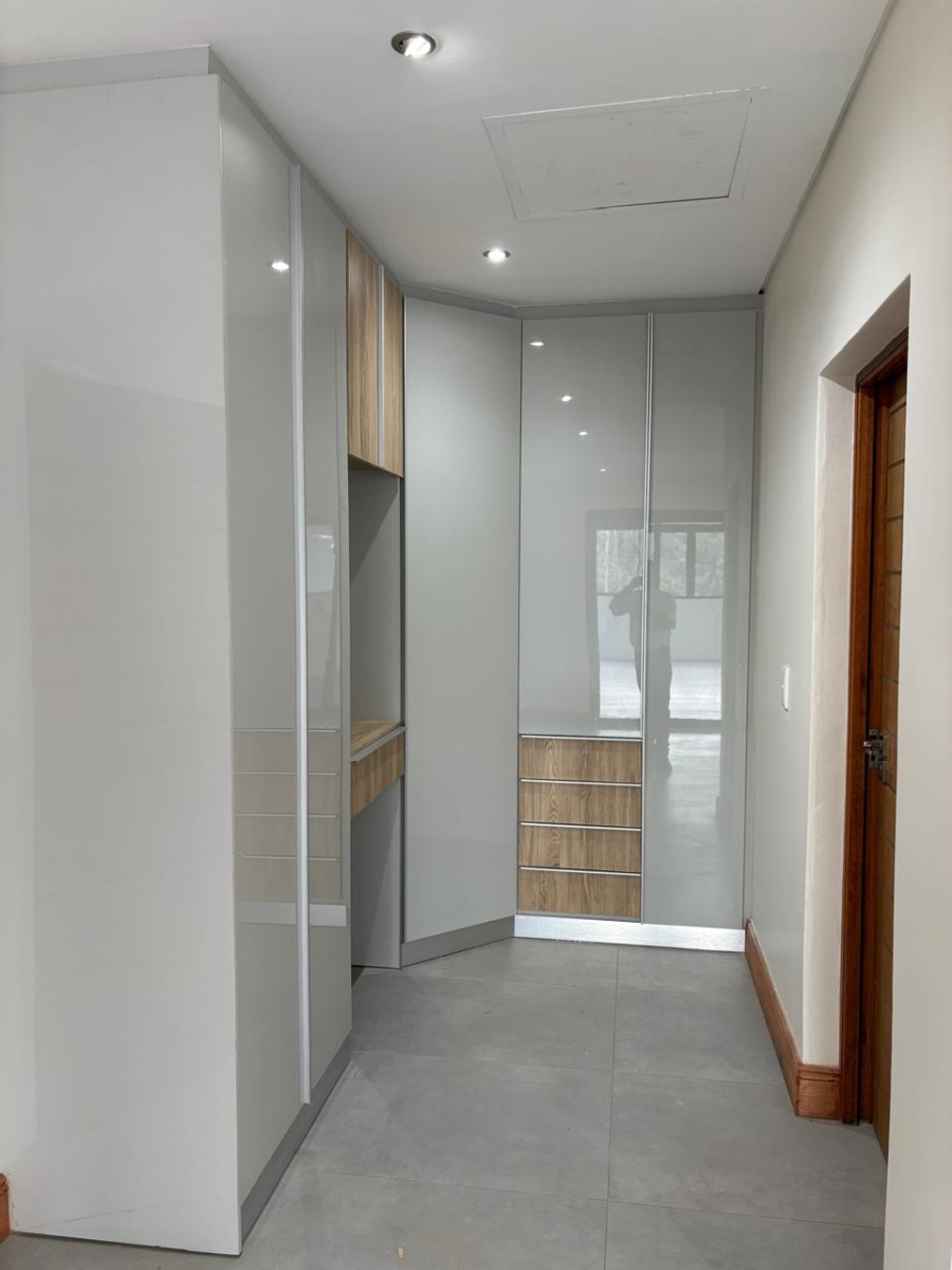 4 Bedroom Property for Sale in Eye of Africa Gauteng
