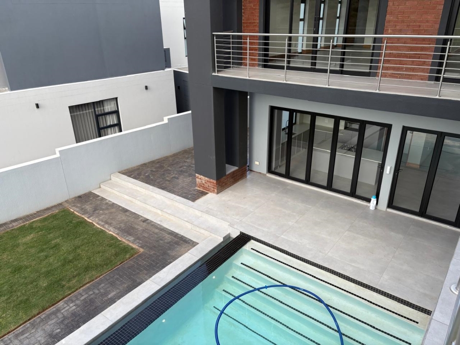 4 Bedroom Property for Sale in Eye of Africa Gauteng