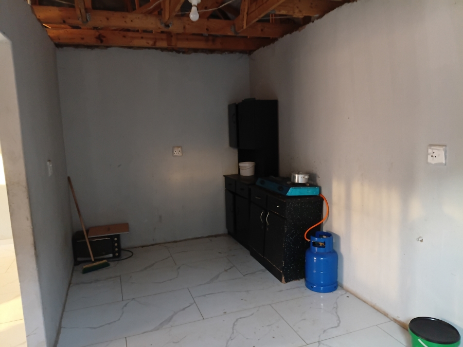 2 Bedroom Property for Sale in Tshepisong Gauteng