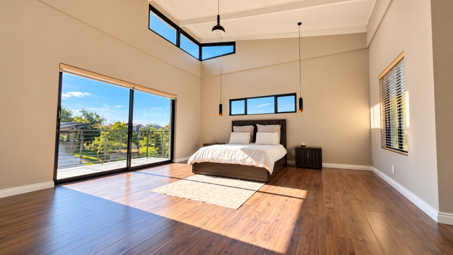 6 Bedroom Property for Sale in Copperleaf Estate Gauteng