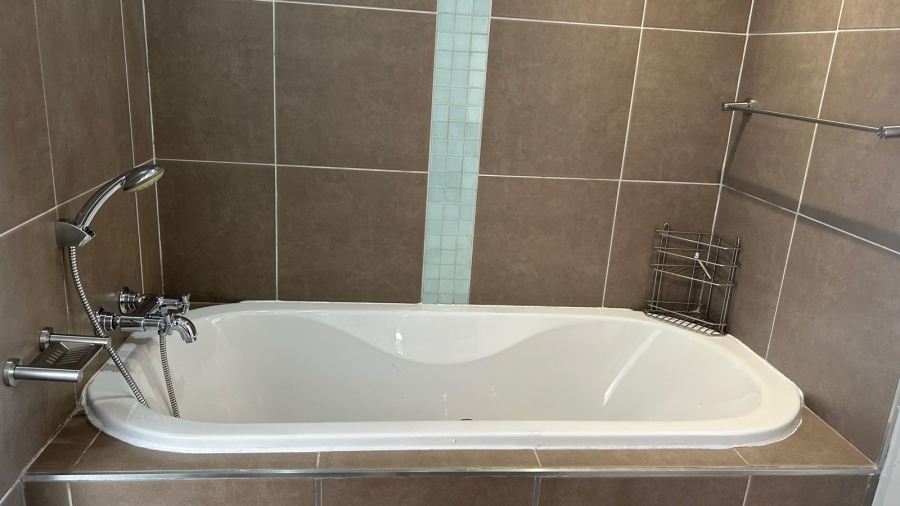 2 Bedroom Property for Sale in Morningside Gauteng