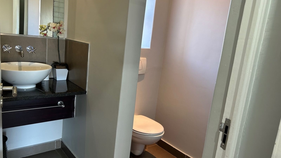2 Bedroom Property for Sale in Morningside Gauteng