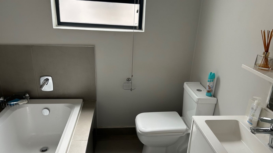 2 Bedroom Property for Sale in Morningside Gauteng