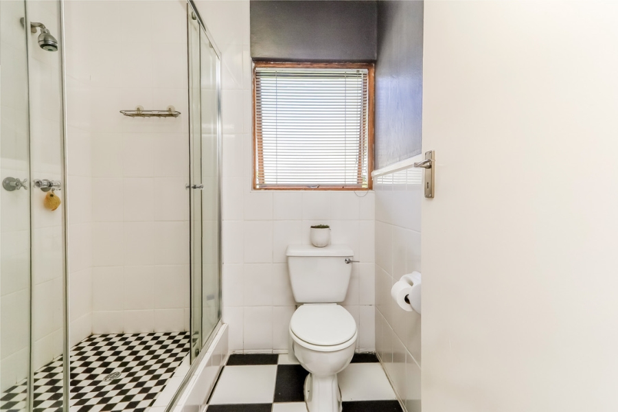 2 Bedroom Property for Sale in Robindale Gauteng