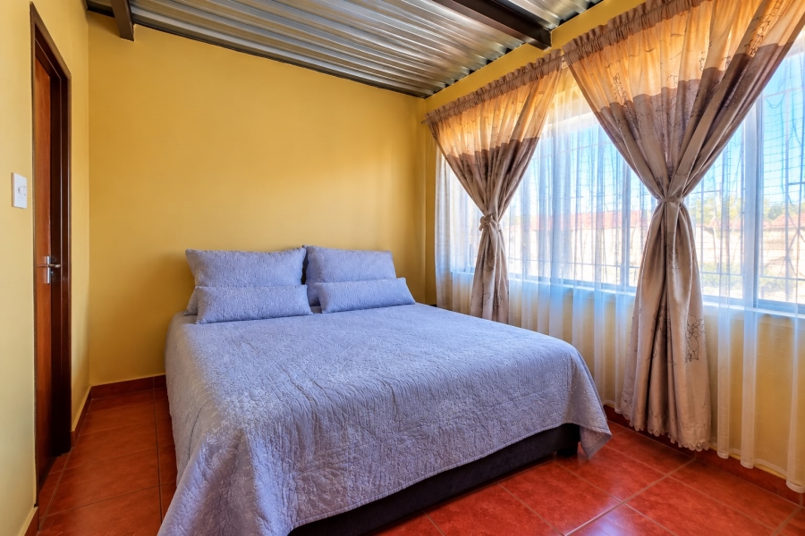 2 Bedroom Property for Sale in Soshanguve Pp2 Gauteng