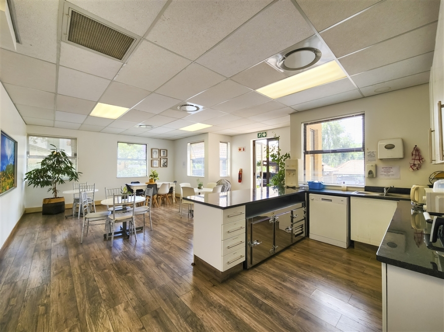 To Let Commercial Property for Rent in Fourways Gauteng