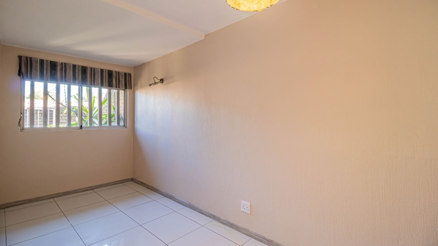 3 Bedroom Property for Sale in Glen Atholl Gauteng