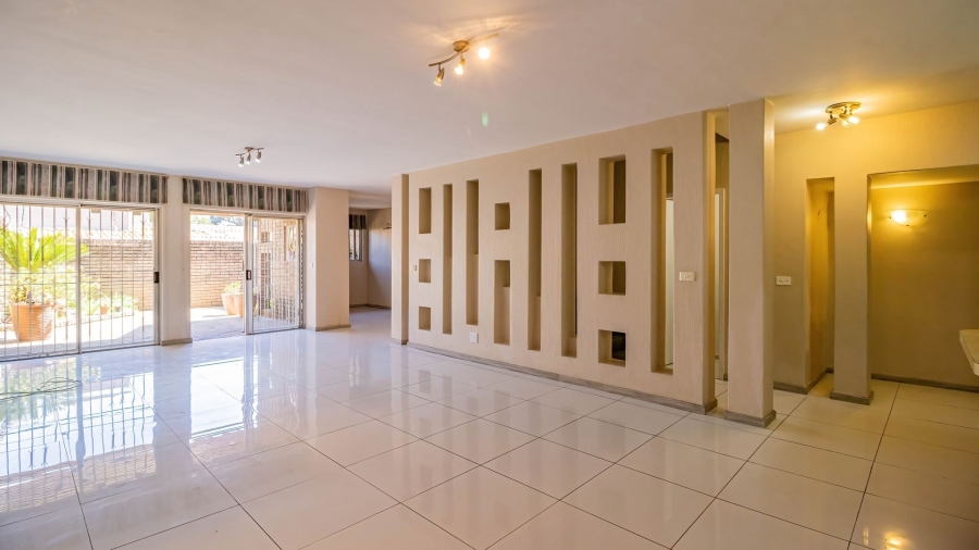 3 Bedroom Property for Sale in Glen Atholl Gauteng