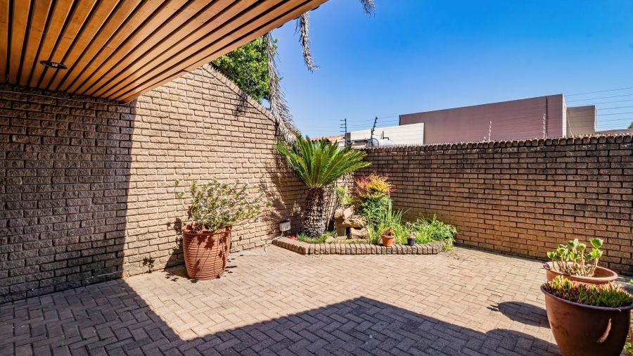 3 Bedroom Property for Sale in Glen Atholl Gauteng