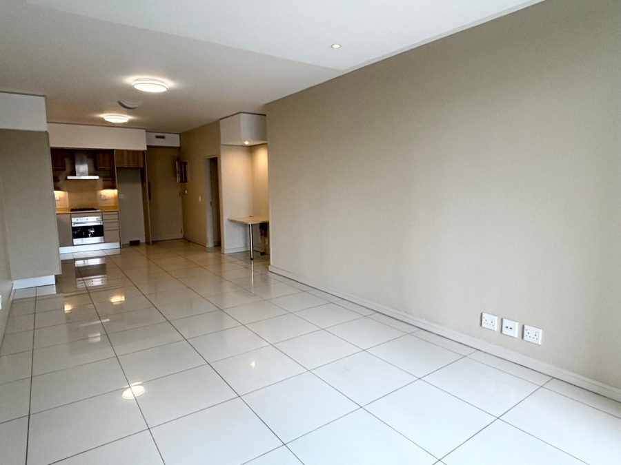 To Let 2 Bedroom Property for Rent in Rosebank Gauteng