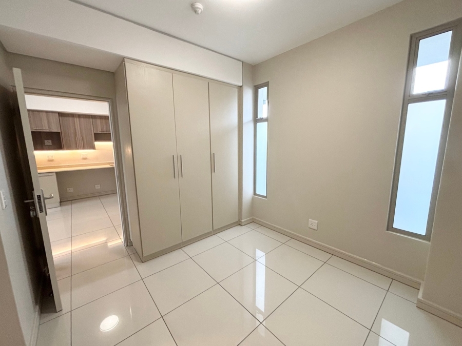 To Let 2 Bedroom Property for Rent in Rosebank Gauteng