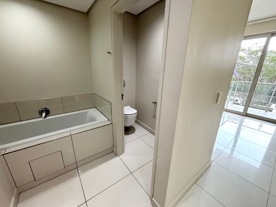 To Let 2 Bedroom Property for Rent in Rosebank Gauteng