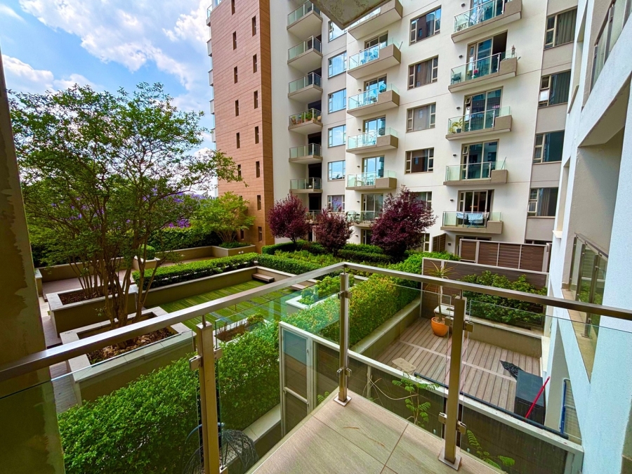 To Let 2 Bedroom Property for Rent in Rosebank Gauteng