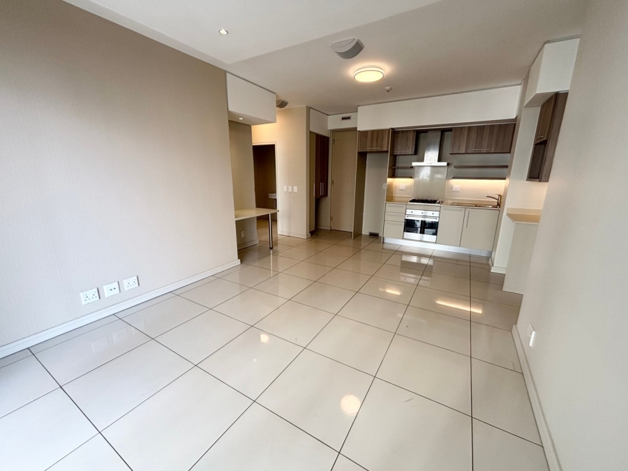 To Let 2 Bedroom Property for Rent in Rosebank Gauteng