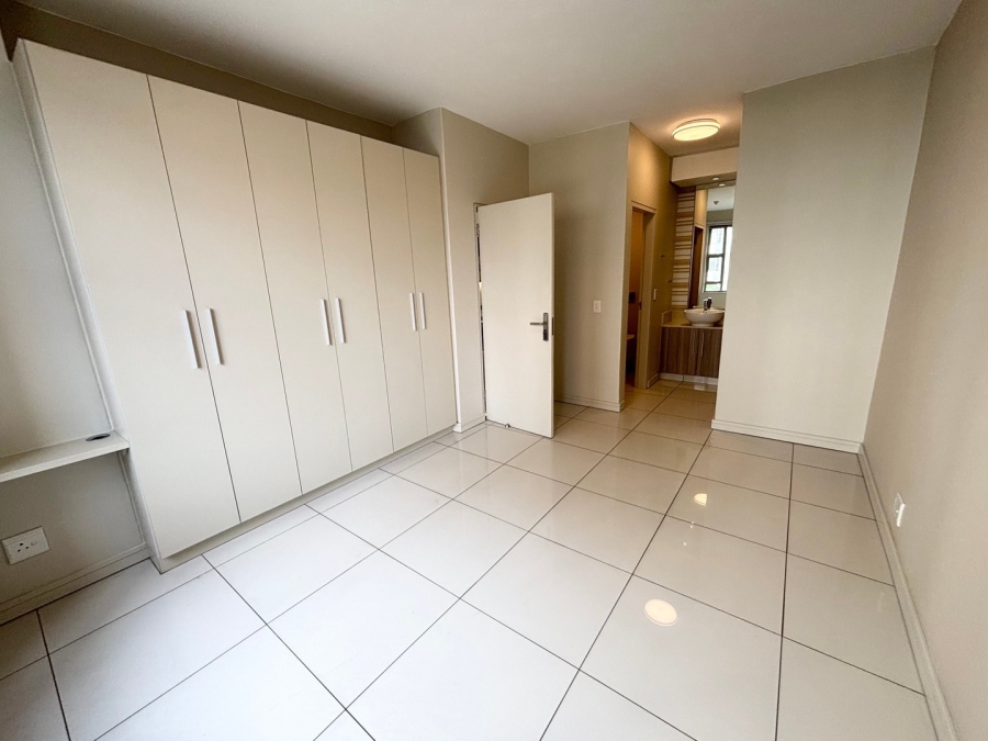 To Let 2 Bedroom Property for Rent in Rosebank Gauteng