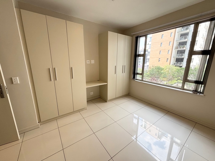 To Let 2 Bedroom Property for Rent in Rosebank Gauteng