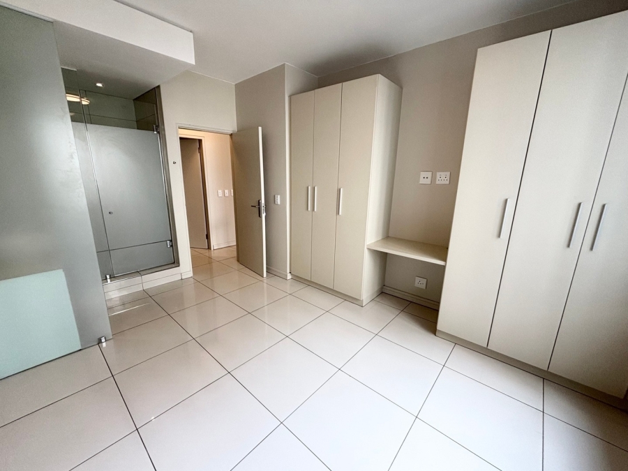 To Let 2 Bedroom Property for Rent in Rosebank Gauteng