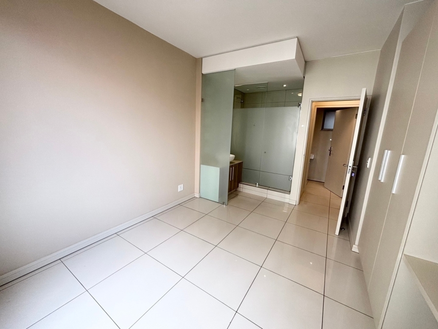 To Let 2 Bedroom Property for Rent in Rosebank Gauteng