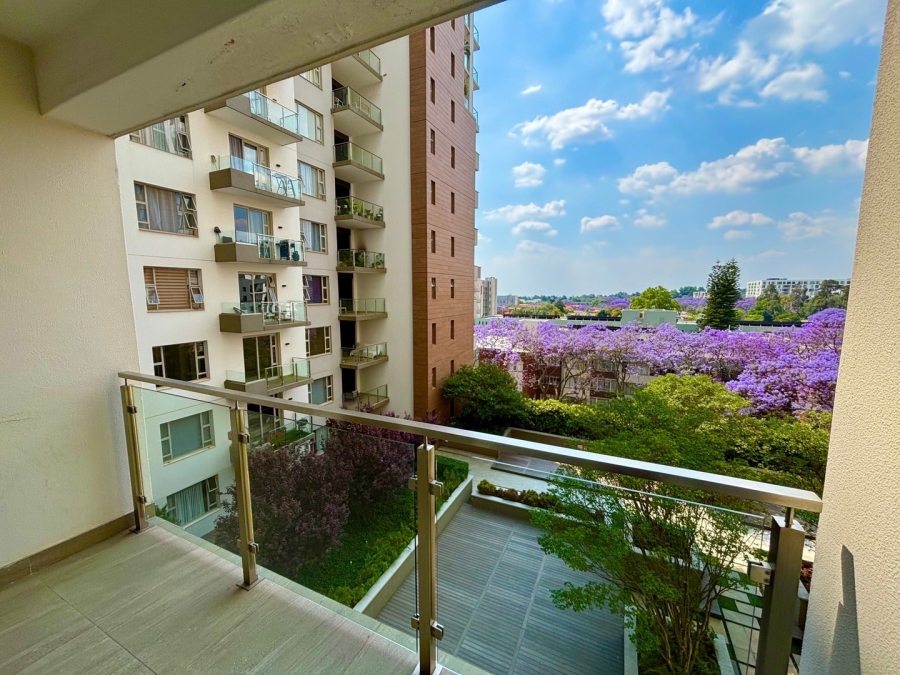 To Let 2 Bedroom Property for Rent in Rosebank Gauteng