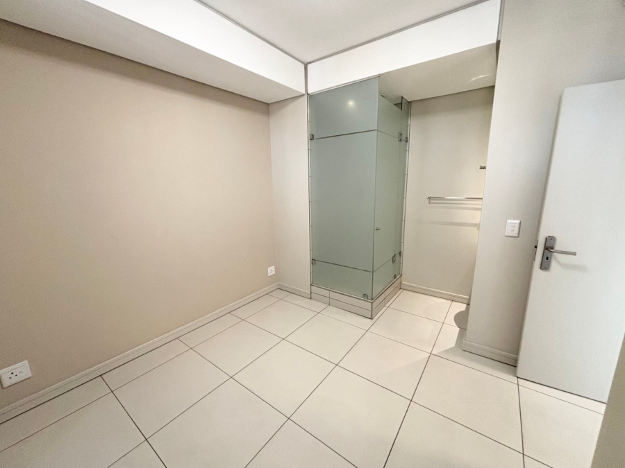 To Let 2 Bedroom Property for Rent in Rosebank Gauteng