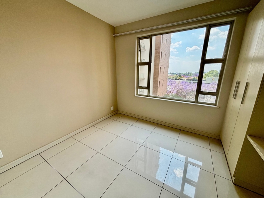 To Let 2 Bedroom Property for Rent in Rosebank Gauteng