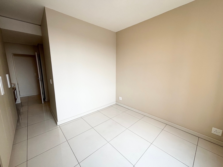 To Let 2 Bedroom Property for Rent in Rosebank Gauteng