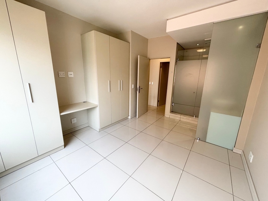 To Let 2 Bedroom Property for Rent in Rosebank Gauteng