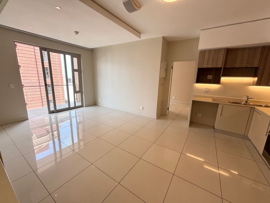 To Let 2 Bedroom Property for Rent in Rosebank Gauteng