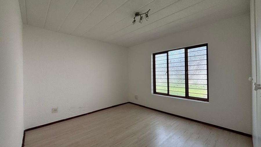 1 Bedroom Property for Sale in Morningside Gauteng