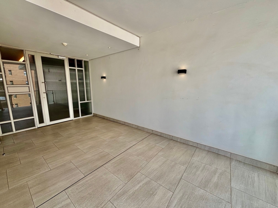 2 Bedroom Property for Sale in Rosebank Gauteng