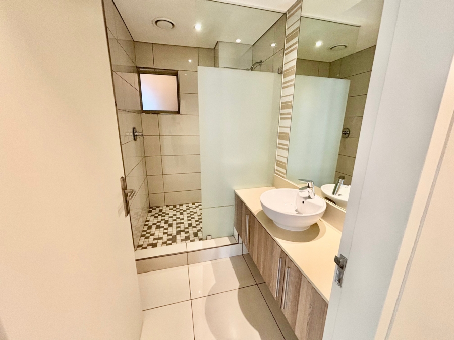 2 Bedroom Property for Sale in Rosebank Gauteng