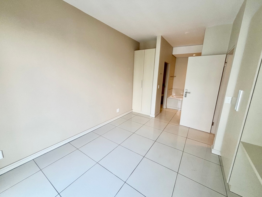 2 Bedroom Property for Sale in Rosebank Gauteng