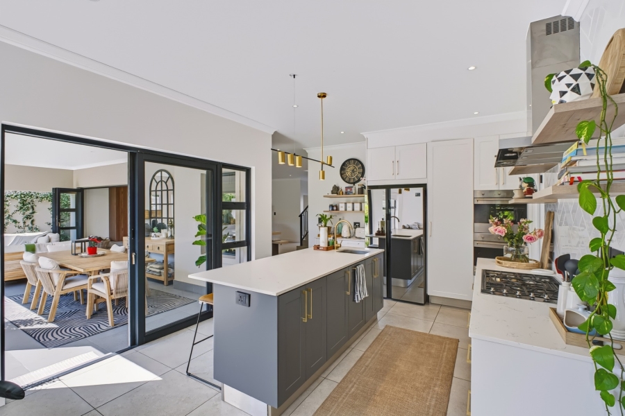 4 Bedroom Property for Sale in Bryanston Gauteng
