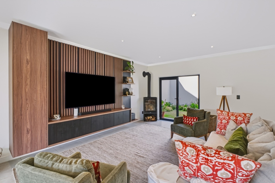4 Bedroom Property for Sale in Bryanston Gauteng