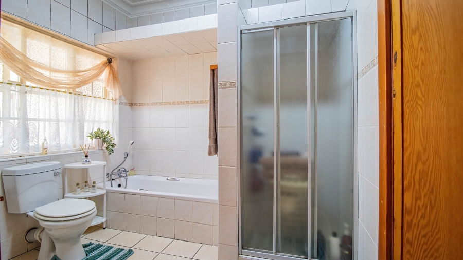 3 Bedroom Property for Sale in The Hill Gauteng