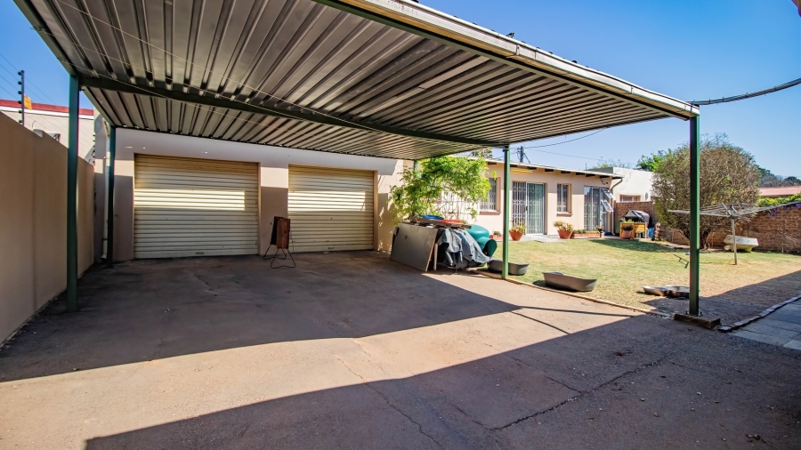 3 Bedroom Property for Sale in The Hill Gauteng