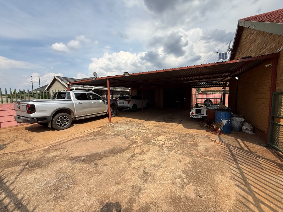 3 Bedroom Property for Sale in Welverdiend Gauteng