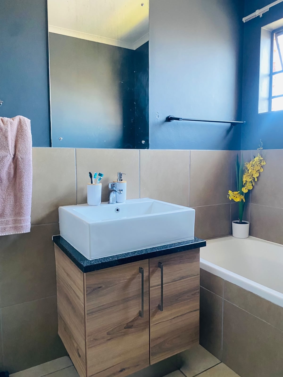 2 Bedroom Property for Sale in Sagewood Gauteng