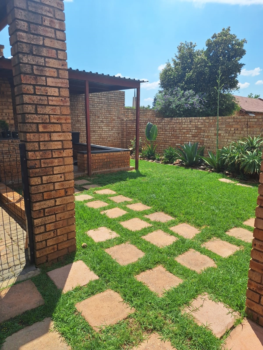 2 Bedroom Property for Sale in Union Gauteng